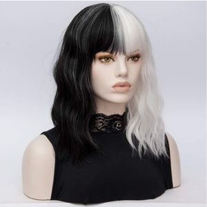 Black and White Wig | Short Wavy Shoulder Length Women Heat Resistant Wig
